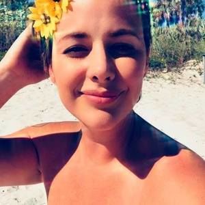 Meet your Posher, Michele